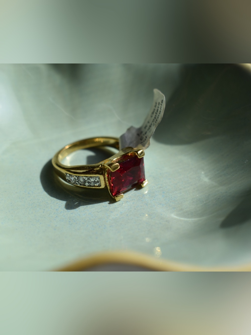 GLOWER NWT Vintage 14KT Gold Electroplate Red CZ Cocktail Ring Size 6
